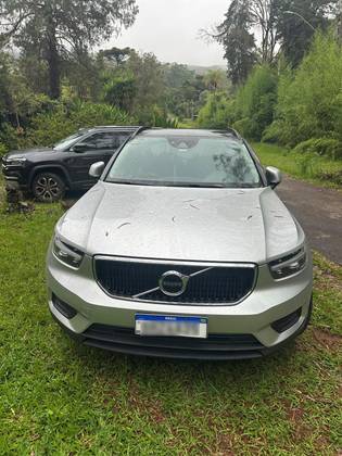 VOLVO XC40 2.0 T4 GASOLINA GEARTRONIC